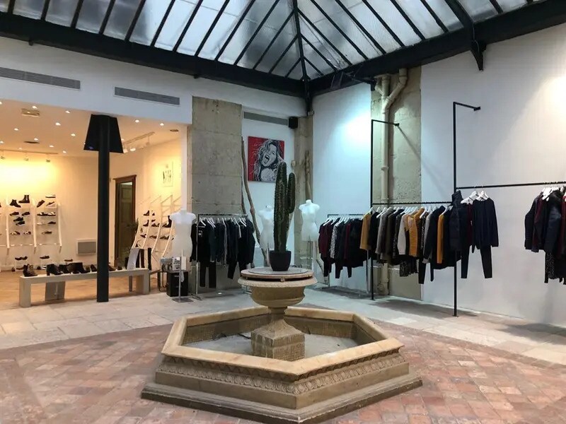 Local commercial 180 m² — 62 Rue Tiquetonne, 75002 Paris
